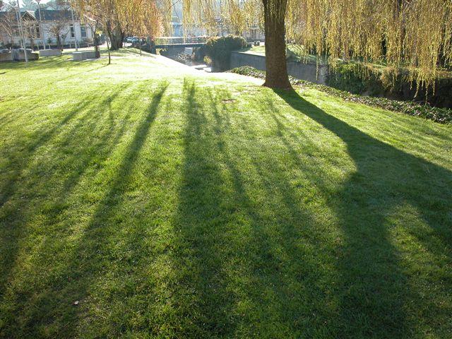 «ö¦¹¦b·sµøµ¡ÂsÄý¹Ï¤ù